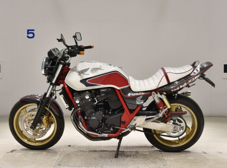 Мотоцикл Honda CB400SFV