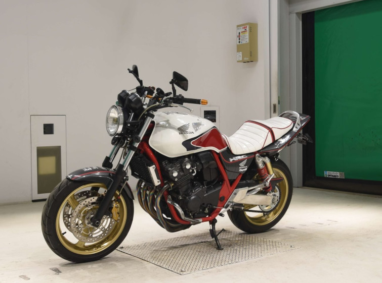 Мотоцикл Honda CB400SFV