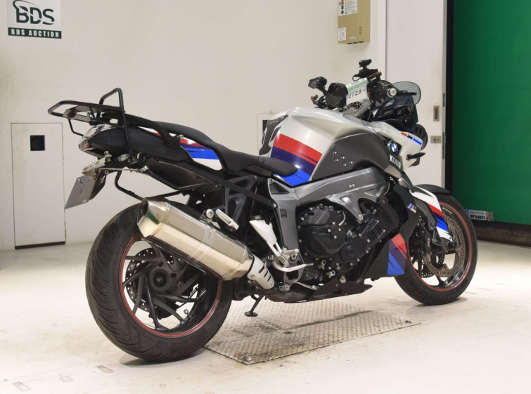 Мотоцикл BMW K1300R