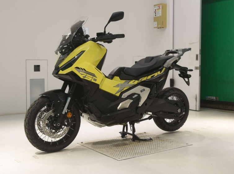 Мотоцикл Honda X-ADV750 з пробігом 54 km