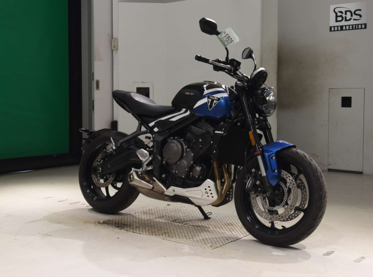 Мотоцикл Triumph TRIDENT660 з пробігом 6083 km