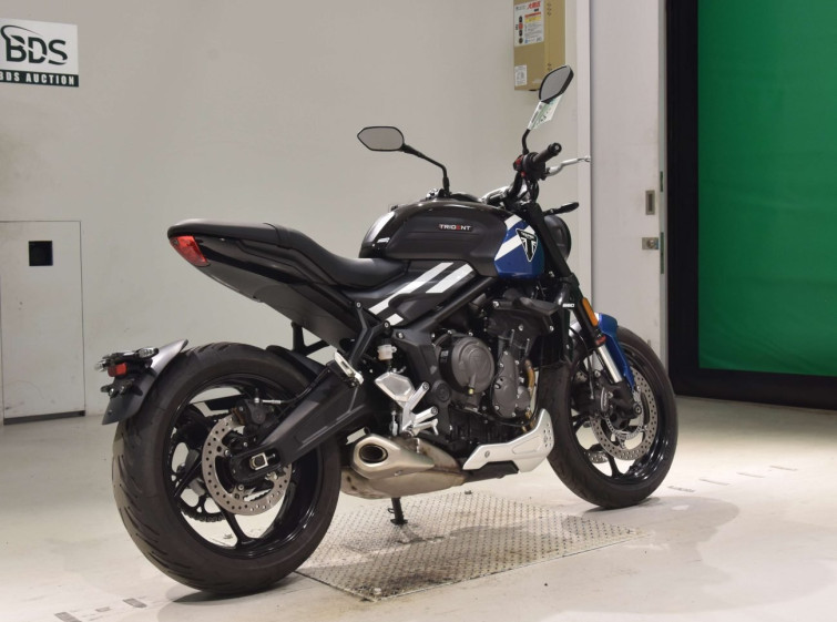 Мотоцикл Triumph TRIDENT660 з пробігом 6083 km