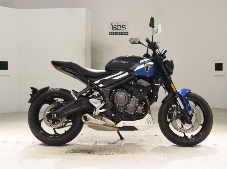 Мотоцикл Triumph TRIDENT660 з пробігом 6083 km