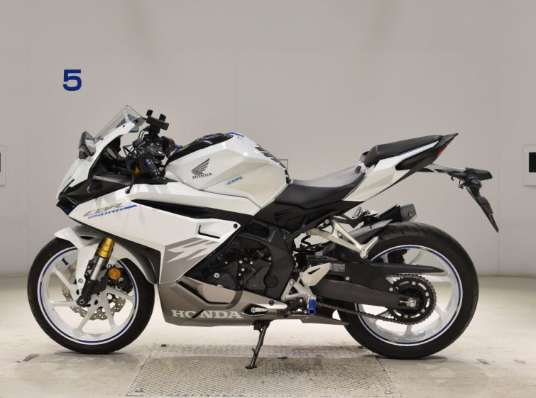 Мотоцикл Honda CBR250RRA з пробігом 12749 km