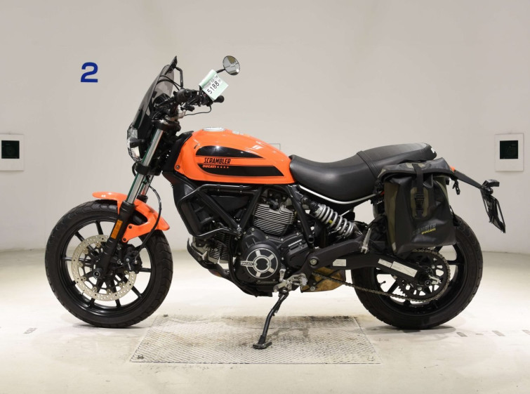 Мотоцикл Ducati SCRAMBLER SIXTY2 з пробігом 2695 km