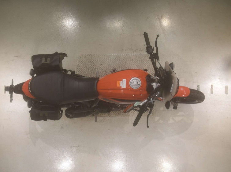 Мотоцикл Ducati SCRAMBLER SIXTY2 з пробігом 2695 km