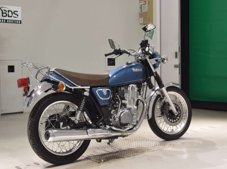 Мотоцикл Yamaha SR400 з пробігом 3631 km