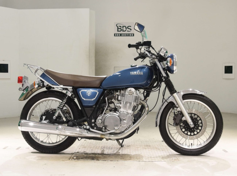 Мотоцикл Yamaha SR400 з пробігом 3631 km