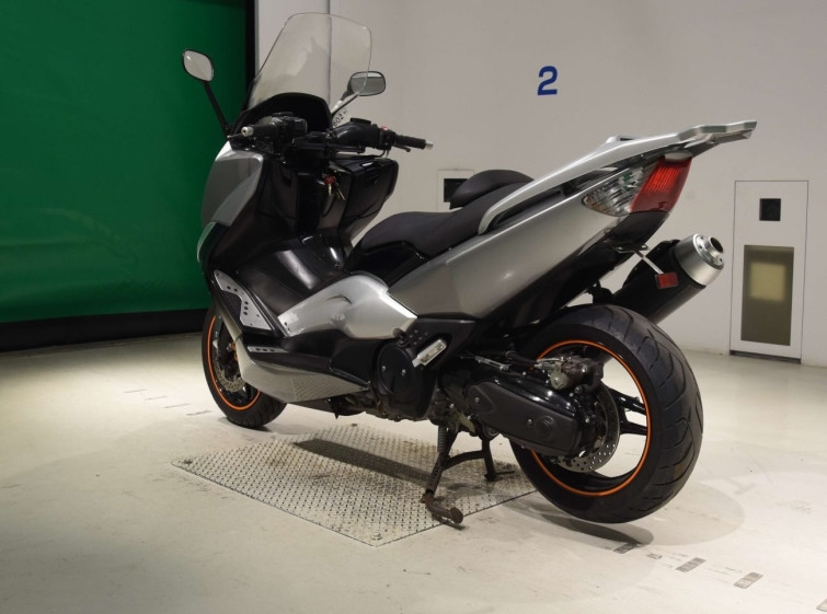 Мотоцикл Yamaha T-MAX500 з пробігом 35233 km