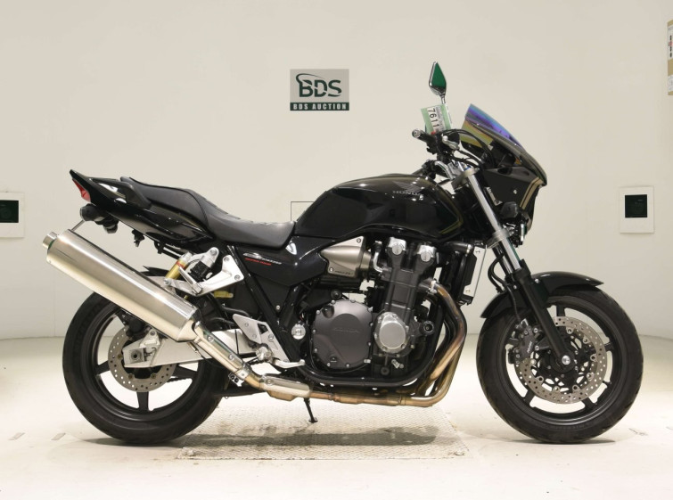 Мотоцикл Honda CB1300SF з пробігом 8307 km