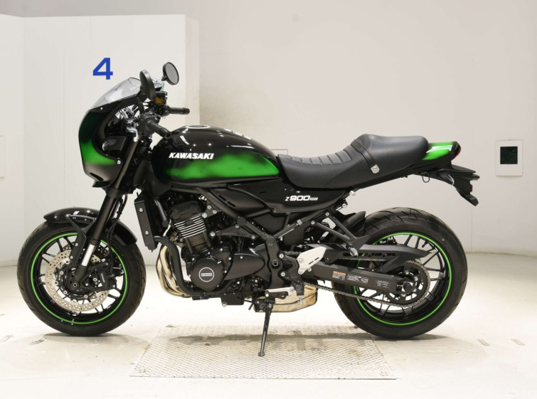 Мотоцикл Kawasaki Z900RS CAFE с пробегом 111 km