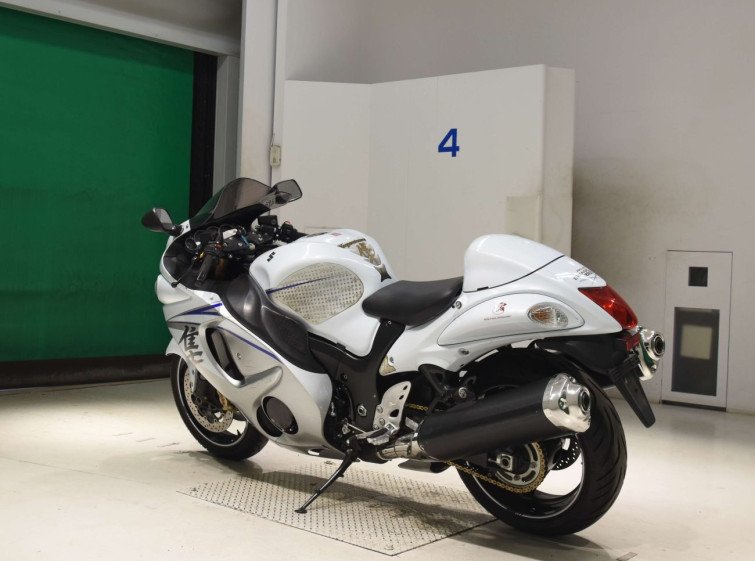 Мотоцикл Suzuki GSX1300R HAYABUSA з пробігом 11135 km