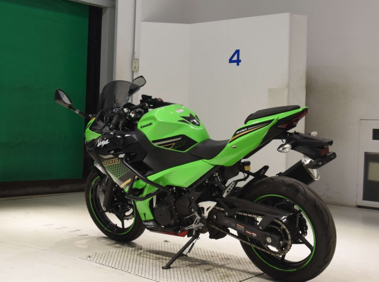 Мотоцикл Kawasaki NINJA400 з пробігом 22339 km