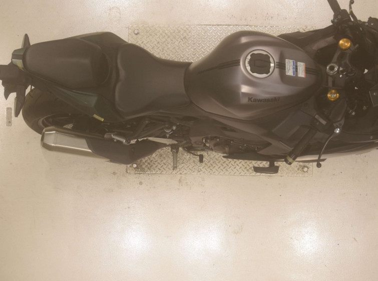Мотоцикл Kawasaki ZX-4R SE з пробігом 4381 km