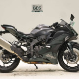 Мотоцикл Kawasaki ZX-4R SE з пробігом 4381 km