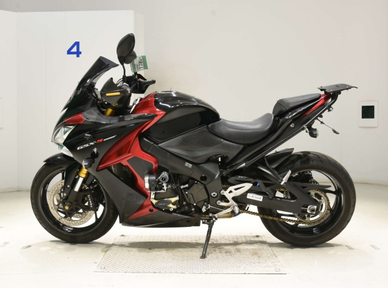 Мотоцикл Suzuki GSX-S1000F з пробігом 65460 km