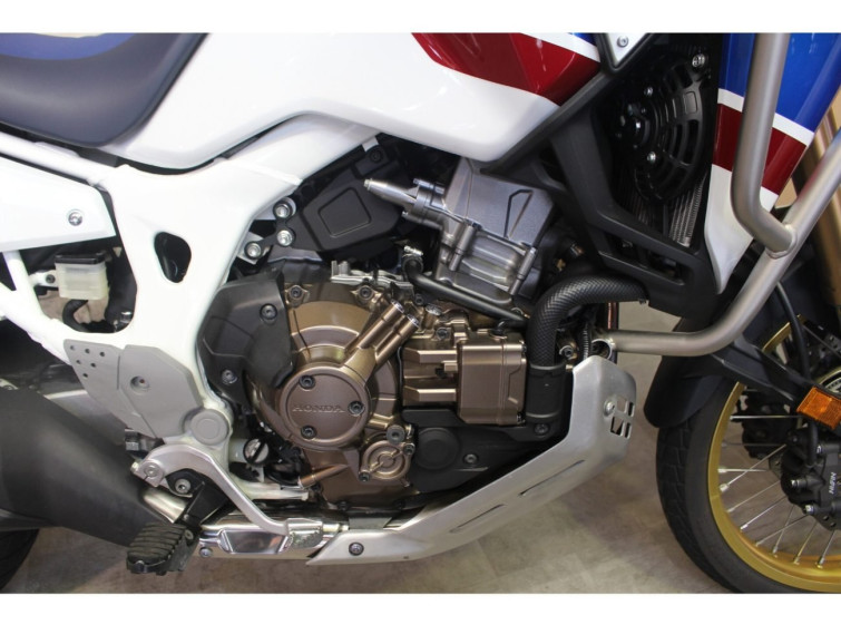 Мотоцикл Honda AFRICATWIN CRF1000L з пробігом 18434 km