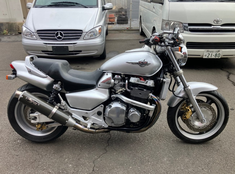 Мотоцикл Honda X4 з пробігом 28288 km