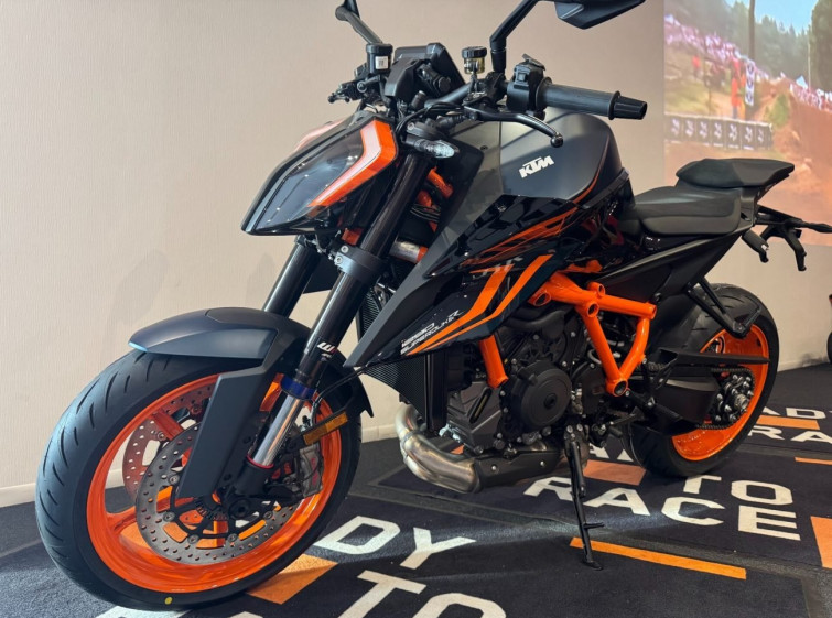 Мотоцикл KTM 1290 SUPERDUKE R з пробігом 1 km