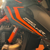 Мотоцикл KTM 1290 SUPERDUKE R з пробігом 1 km