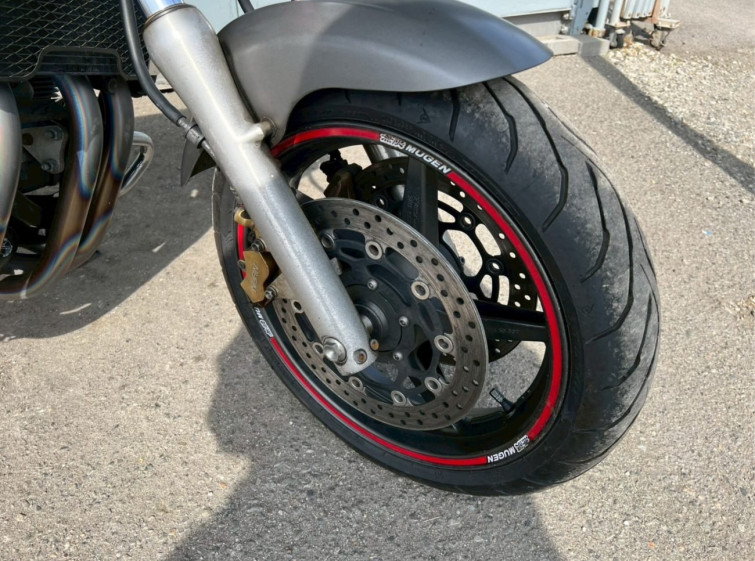 Мотоцикл Honda X4 з пробігом 44527 km