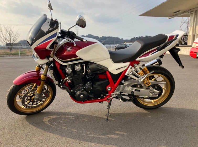 Мотоцикл Honda CB1300SF с пробегом 5127 km