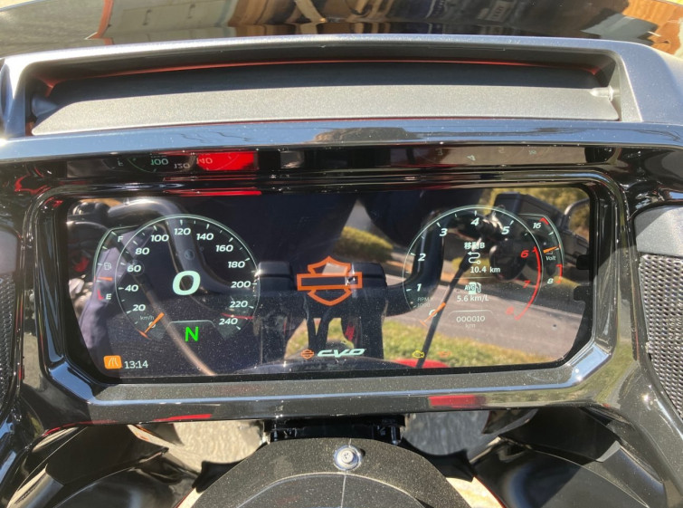 Мотоцикл HD FLTRXSTSE CVO з пробігом 10 km