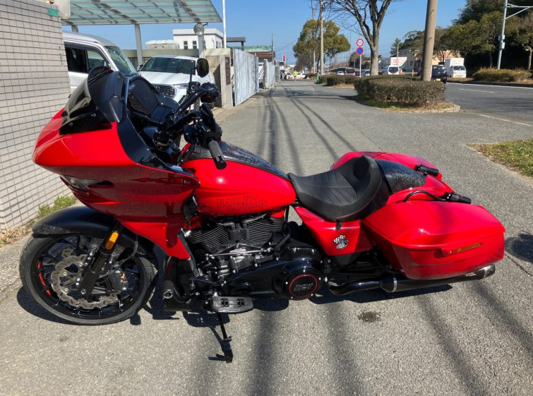 Мотоцикл HD FLTRXSTSE CVO з пробігом 10 km