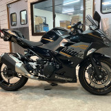 Мотоцикл Kawasaki NINJA250 з пробігом 21267 km
