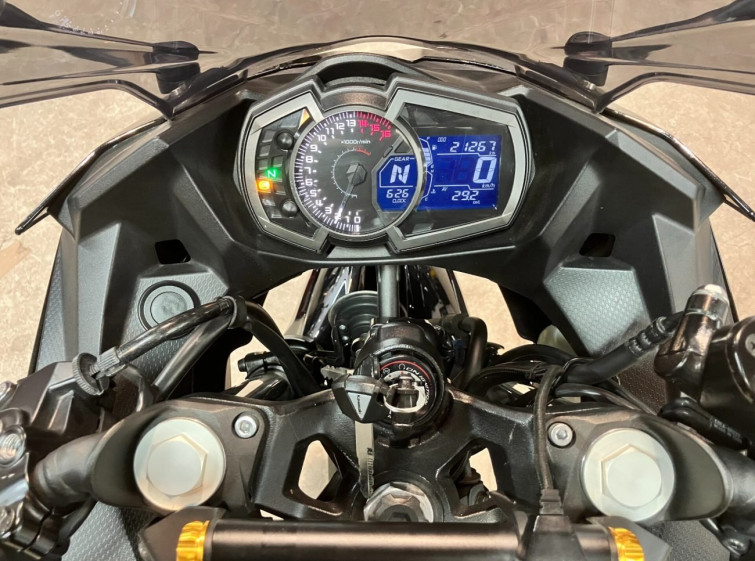 Мотоцикл Kawasaki NINJA250 з пробігом 21267 km