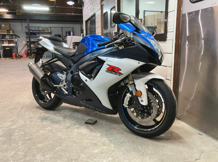 Мотоцикл Suzuki GSX-R750 з пробігом 45653 km