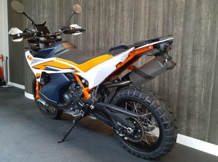 Мотоцикл KTM 890 ADVENTURE R