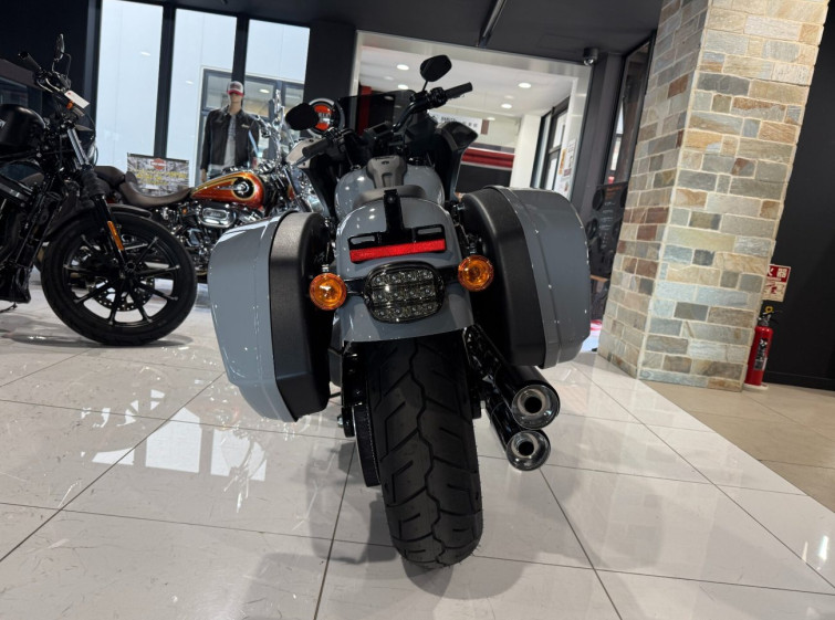 Мотоцикл HD FXLRST з пробігом 3 km