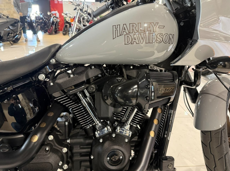 Мотоцикл HD FXLRST з пробігом 3 km