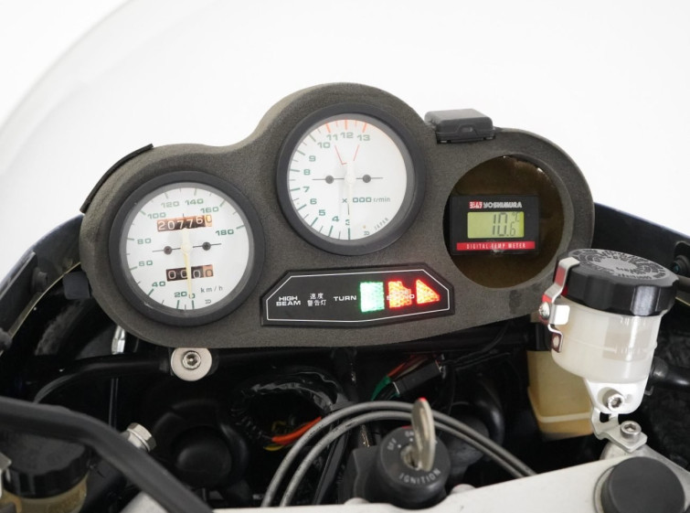 Мотоцикл Suzuki GSX-R750 з пробігом 20776 km