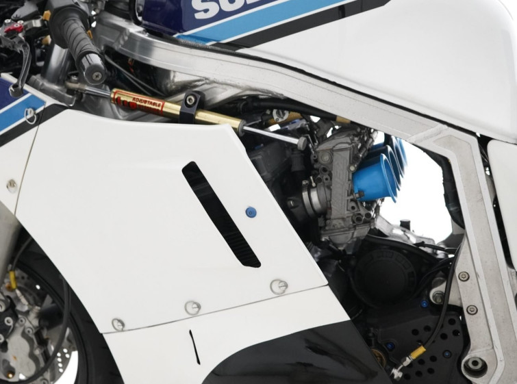 Мотоцикл Suzuki GSX-R750 з пробігом 20776 km