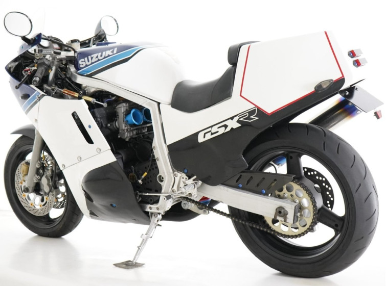 Мотоцикл Suzuki GSX-R750 з пробігом 20776 km