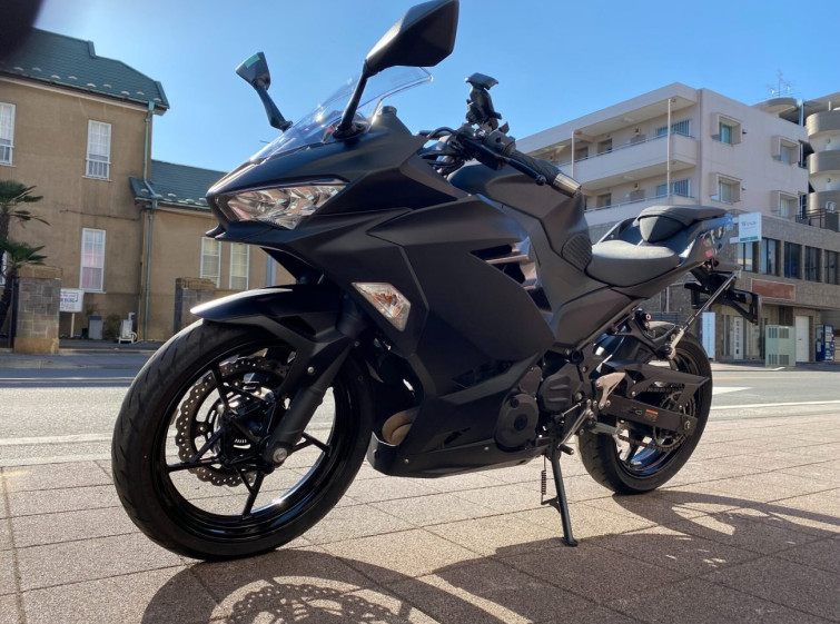 Мотоцикл Kawasaki NINJA400 с пробегом 27806 km