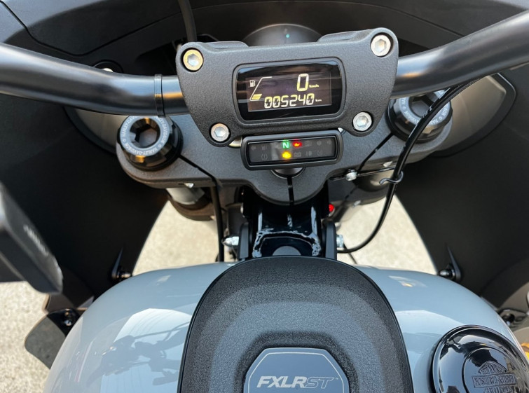 Мотоцикл HD FXLRST з пробігом 5240 km