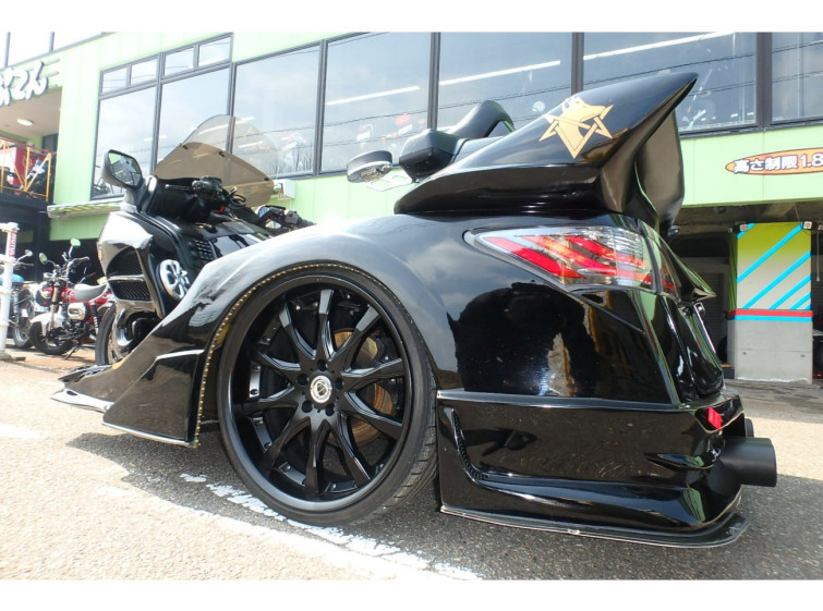 Мотоцикл Honda GL1800 TRIKE с пробегом 18881 km