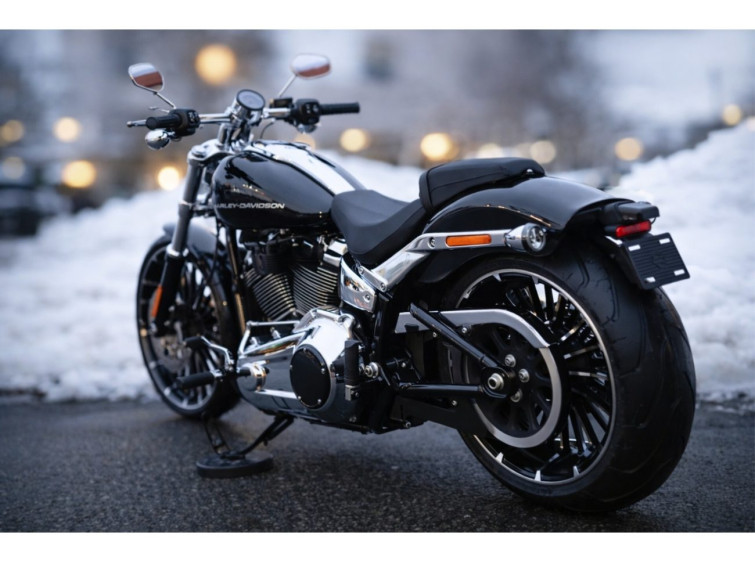 Мотоцикл HD FXBR1920 с пробегом 13 km