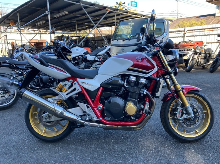 Мотоцикл Honda CB1300SF з пробігом 1747 km