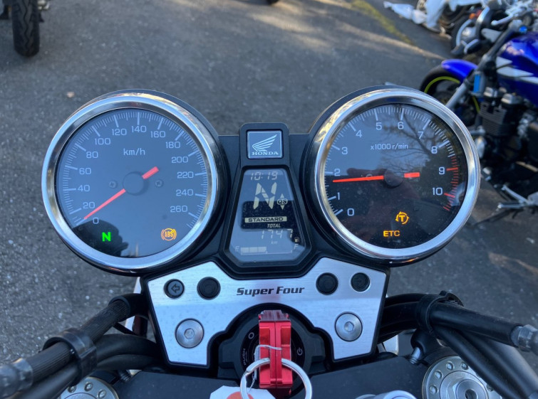 Мотоцикл Honda CB1300SF з пробігом 1747 km