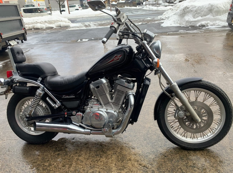 Мотоцикл Suzuki INTRUDER 400 с пробегом 1965 km