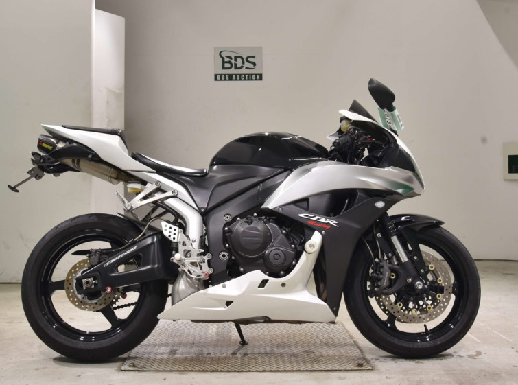 Мотоцикл Honda CBR600RR з пробігом 30820 km