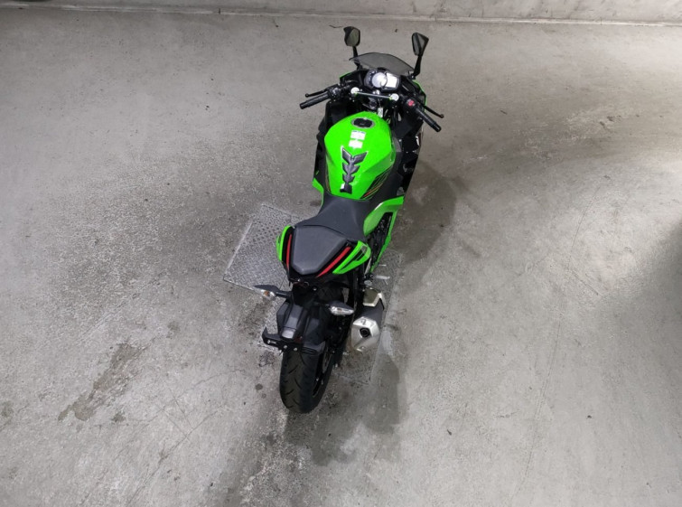 Мотоцикл Kawasaki NINJA400 с пробегом 9447 km