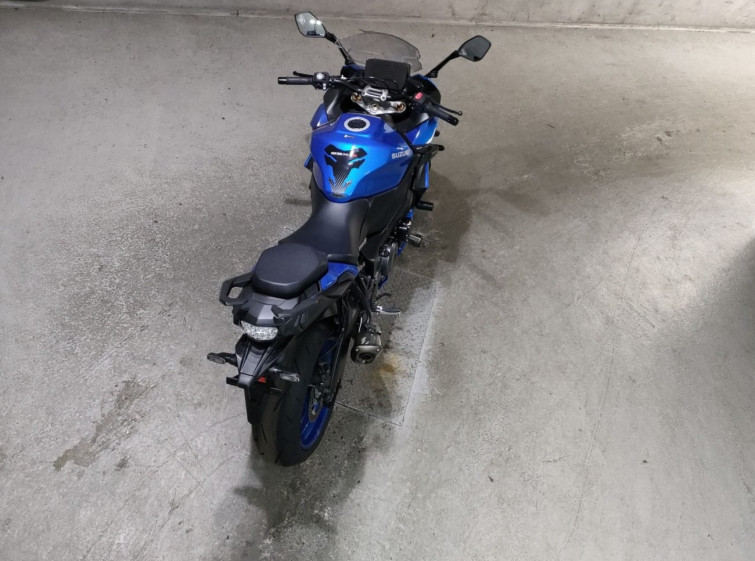 Мотоцикл Suzuki gsx-s1000 gt с пробегом 246 km