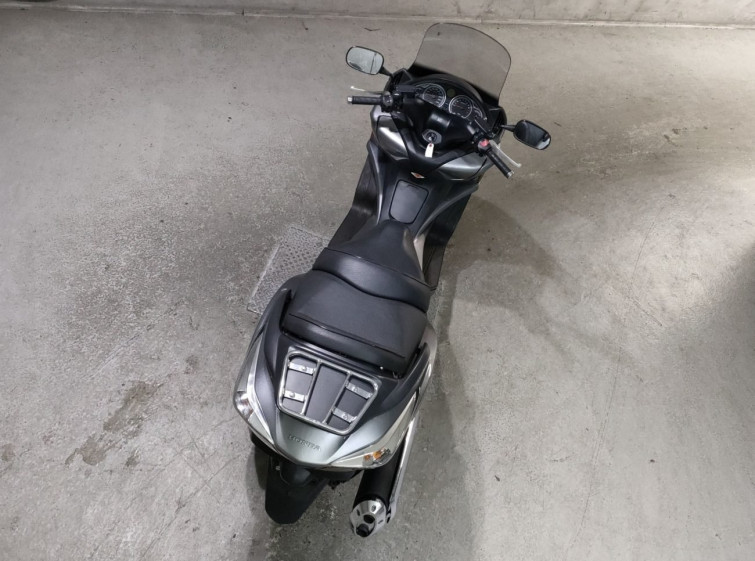 Мотоцикл Honda SILVERWING600GT с пробегом 12693 km