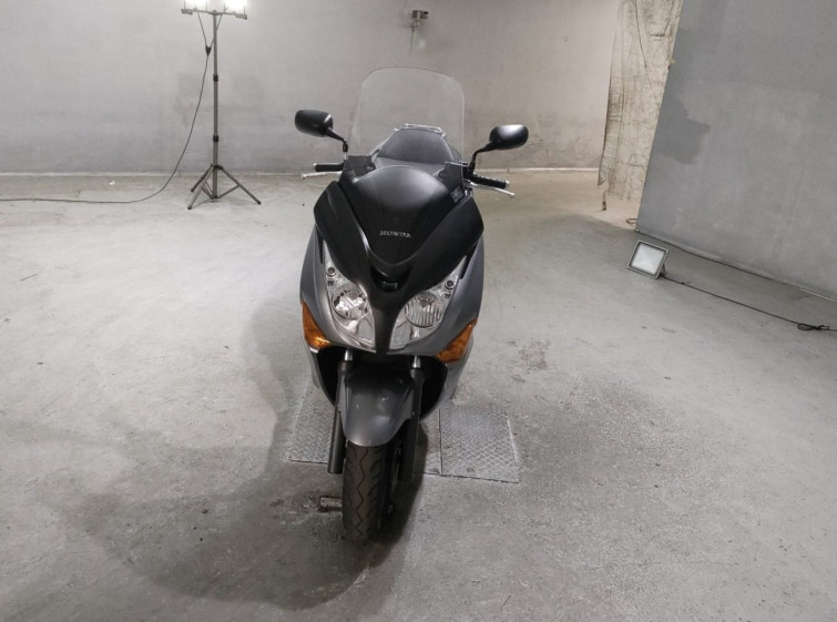 Мотоцикл Honda SILVERWING600GT с пробегом 12693 km