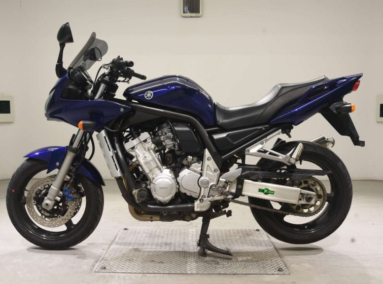 Мотоцикл Yamaha FZS1000 FAZER с пробегом 103023 km